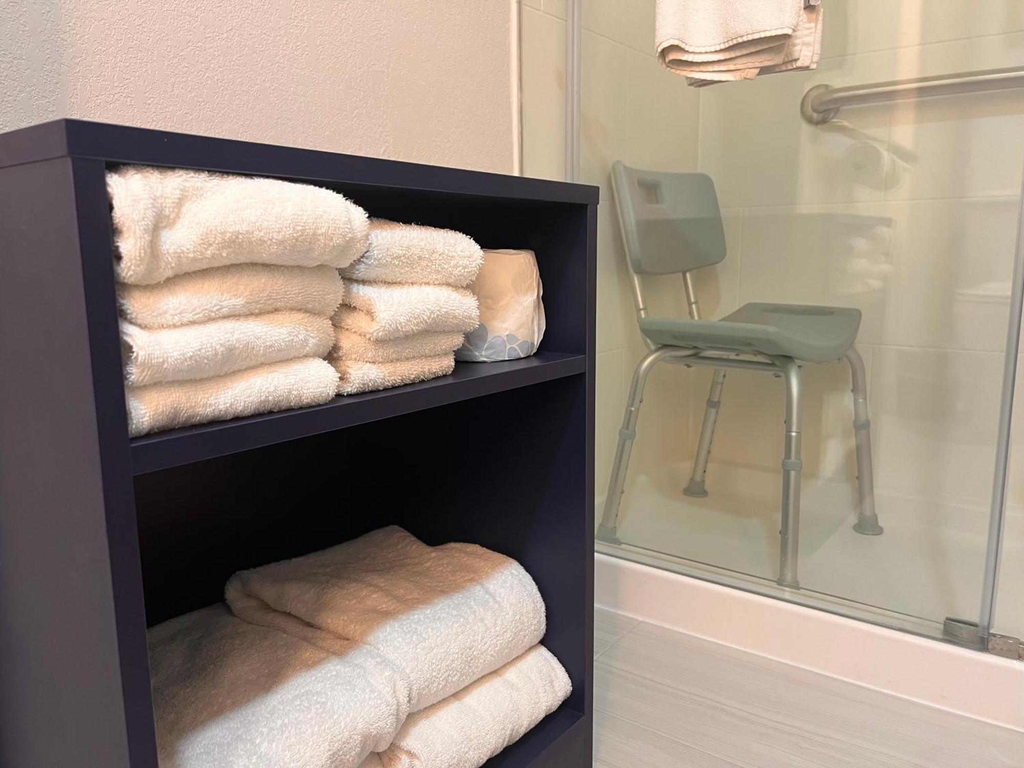 Comfort Suites Louisville Airport Екстер'єр фото